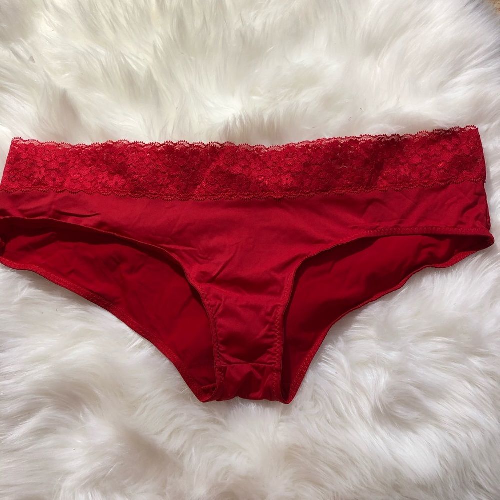 Red Classic Briefs (XL)